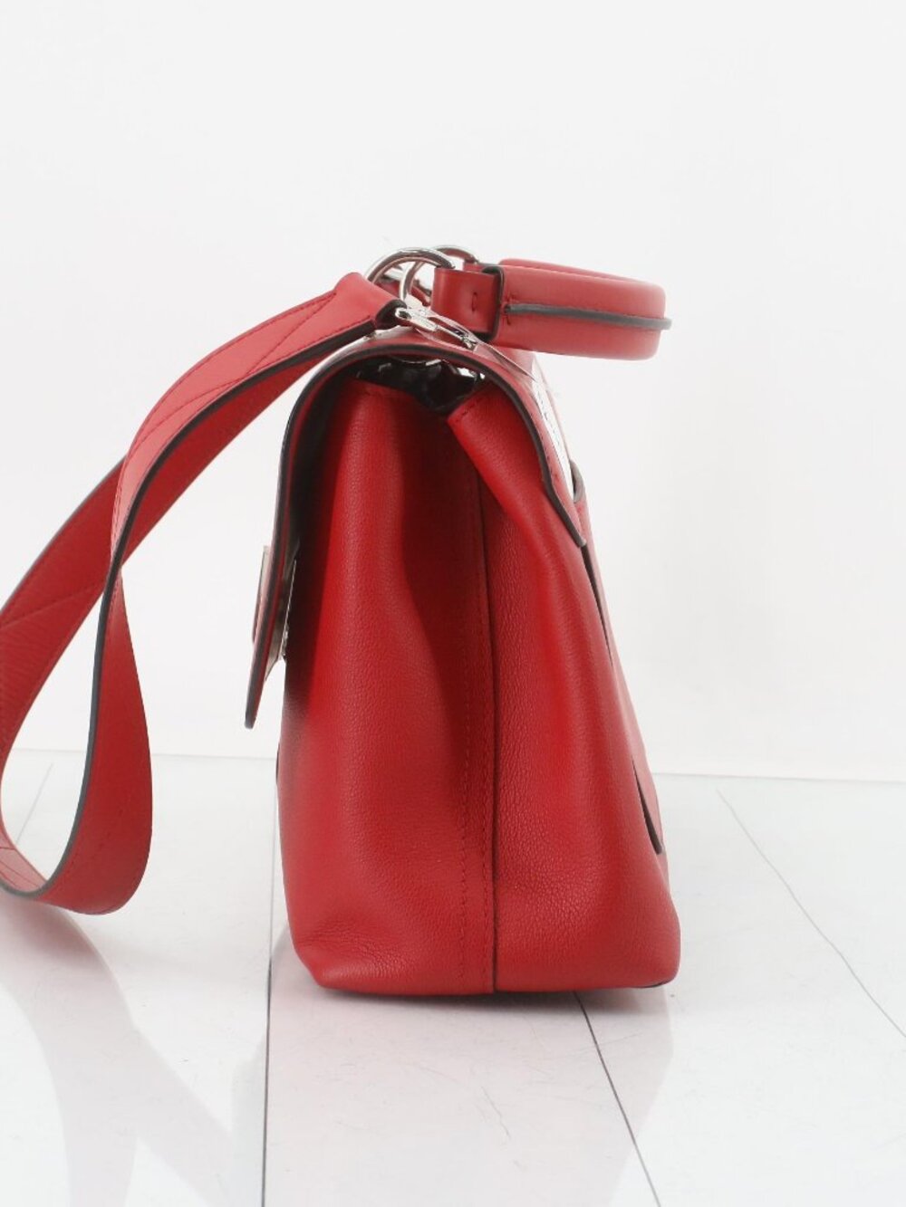 LV Red Monogram Leather Very One Handle Bag - Picture 2 of 12